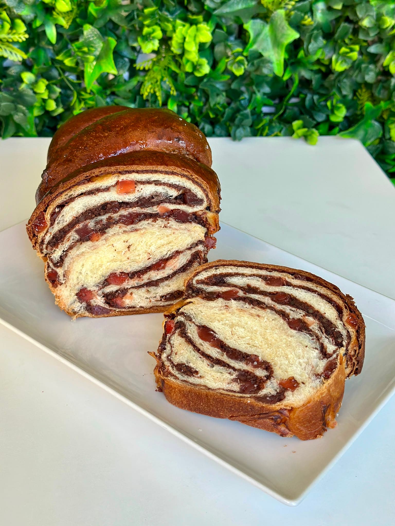 Cozonac cu cacao, nucă și/sau rahat